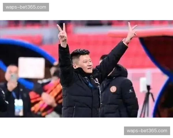 李金羽需将铁人阵容纸面实力转化为场上战术执行力